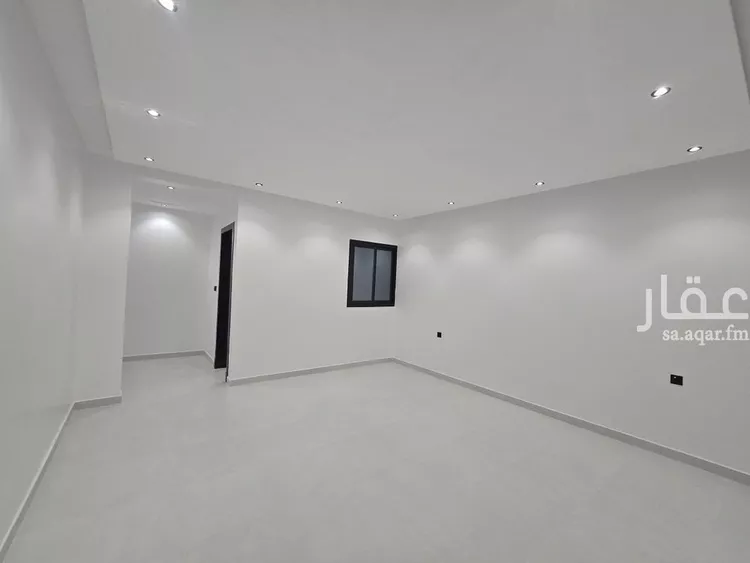 Villa for Sale in Riyadh Shubra 15