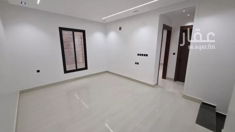 فيلا للبيع في شارع أبي كبير, حي العريجاء الغربي, مدينة الرياض, منطقة الرياض صورة 3