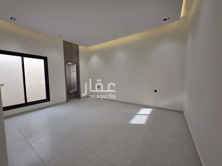 دور للبيع في شارع رفاعة بن شداد, حي عكاظ, مدينة الرياض, منطقة الرياض 7