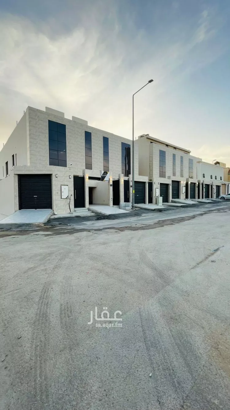 Floor for Sale in Riyadh Tuwaiq