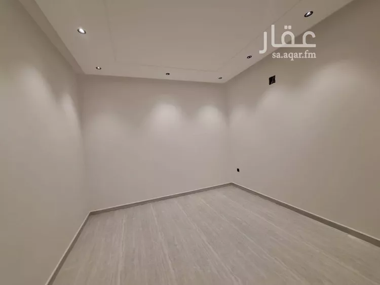دور للبيع في شارع أحمد البجلي, حي طويق, مدينة الرياض, منطقة الرياض صورة 3