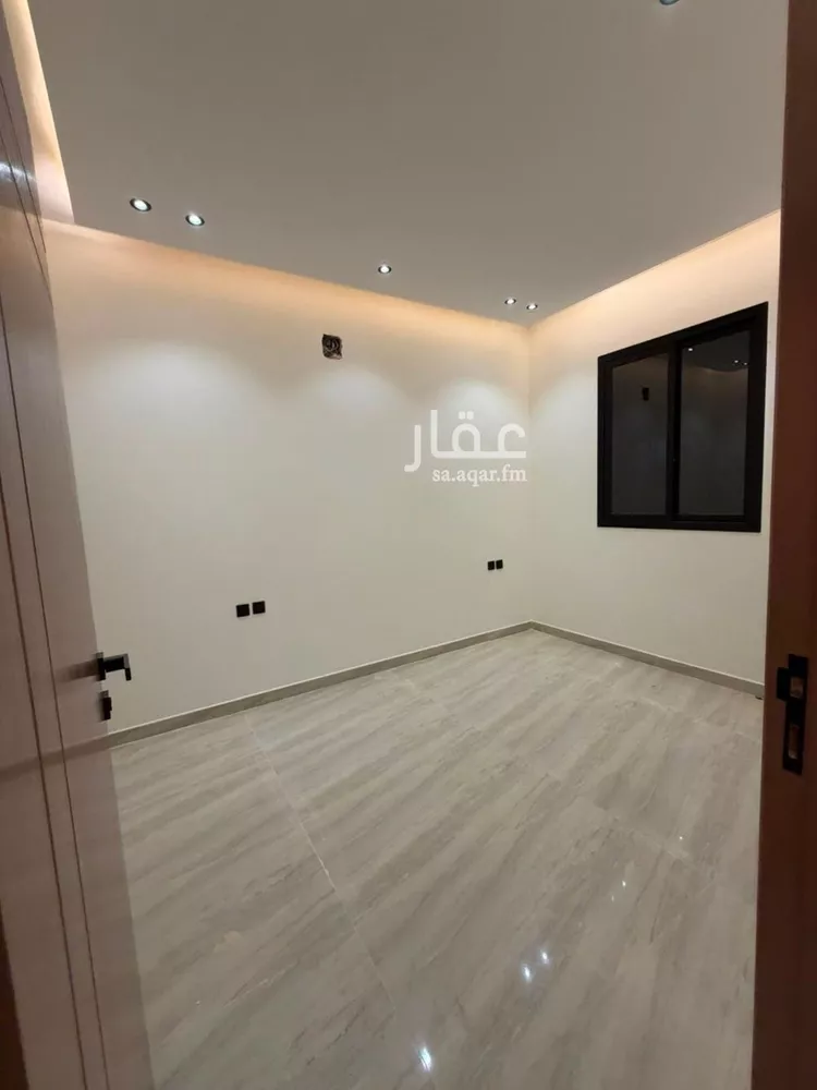 Villa for Sale in Riyadh Al Uraija Al Wusta 7