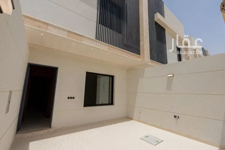 فيلا للبيع في شارع حسين الأبريقي, حي عكاظ, مدينة الرياض, منطقة الرياض صورة 3