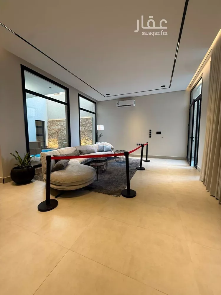 دور للبيع في شارع عبدالرحمن بن هديان, حي ظهرة البديعة, مدينة الرياض, منطقة الرياض 7