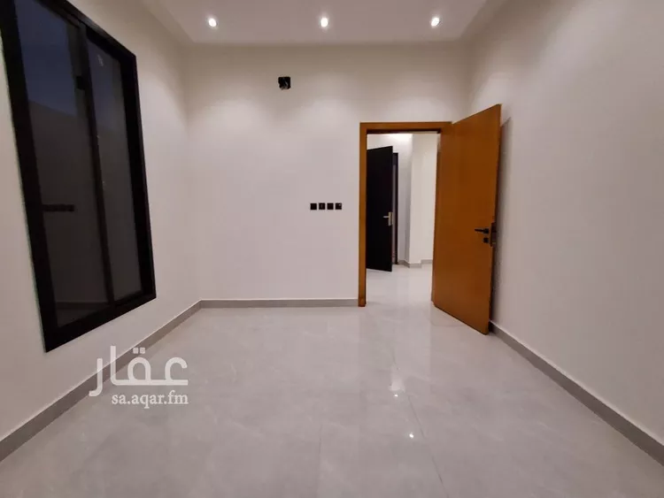 دور للبيع في شارع النقال, حي طويق, مدينة الرياض, منطقة الرياض صورة 5