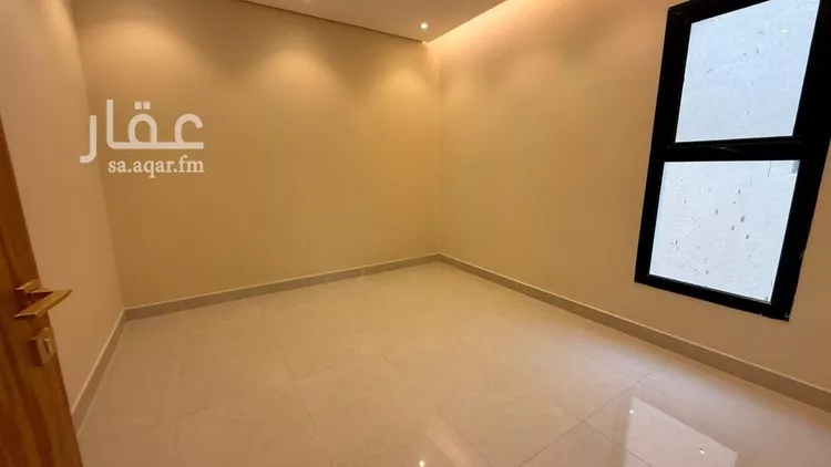 دور للبيع في شارع عبيدالله الهذلي, حي عكاظ, مدينة الرياض, منطقة الرياض 8