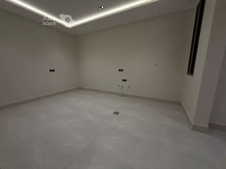 دور للبيع في شارع النقال, حي طويق, مدينة الرياض, منطقة الرياض 10