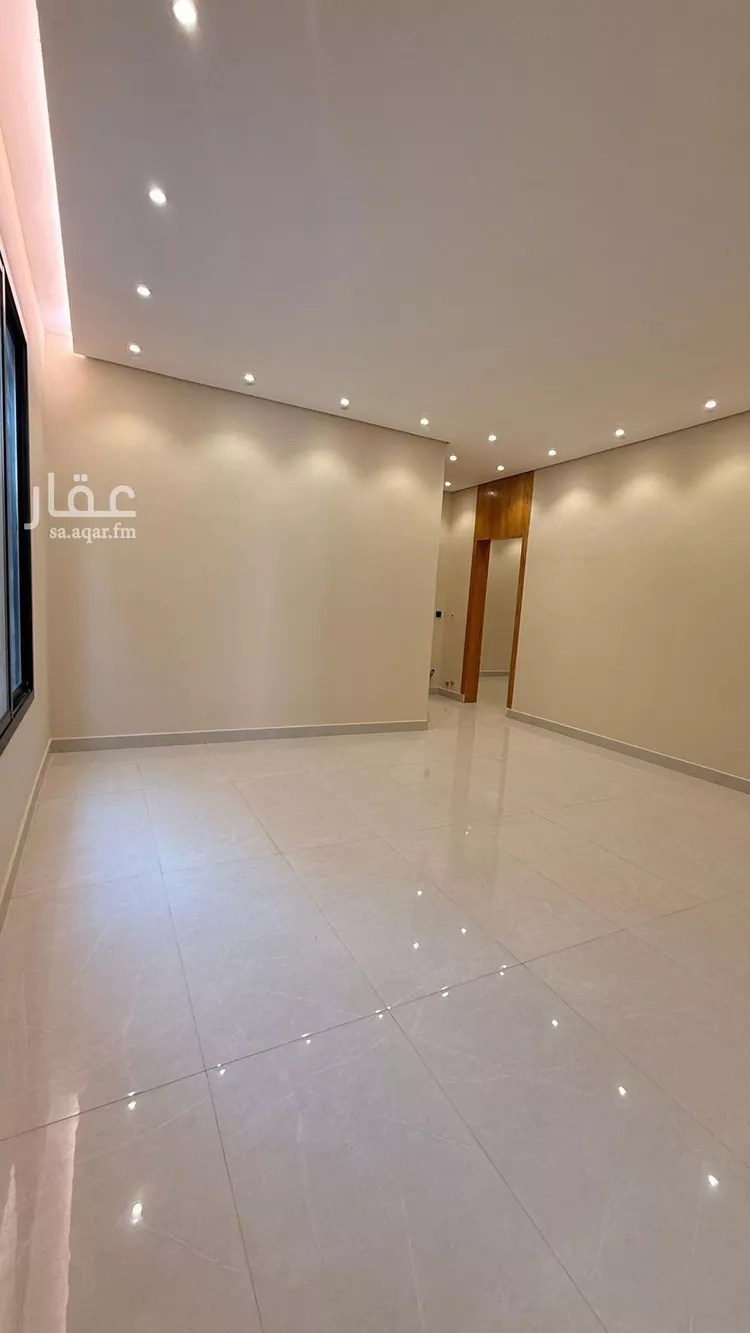 دور للبيع في شارع عبيدالله الهذلي, حي عكاظ, مدينة الرياض, منطقة الرياض 7