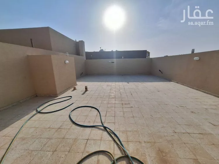 دور للبيع في شارع أحمد البجلي, حي طويق, مدينة الرياض, منطقة الرياض صورة 2