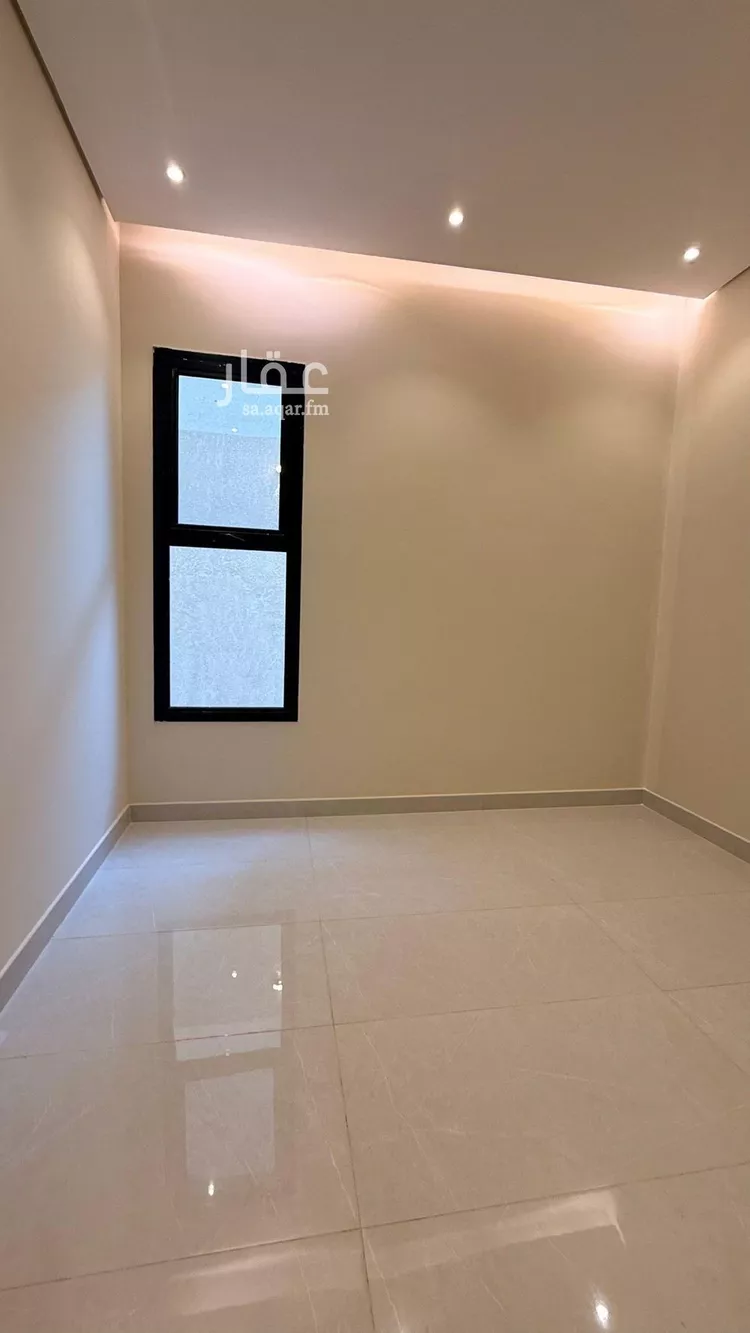 دور للبيع في شارع عبيدالله الهذلي, حي عكاظ, مدينة الرياض, منطقة الرياض 11