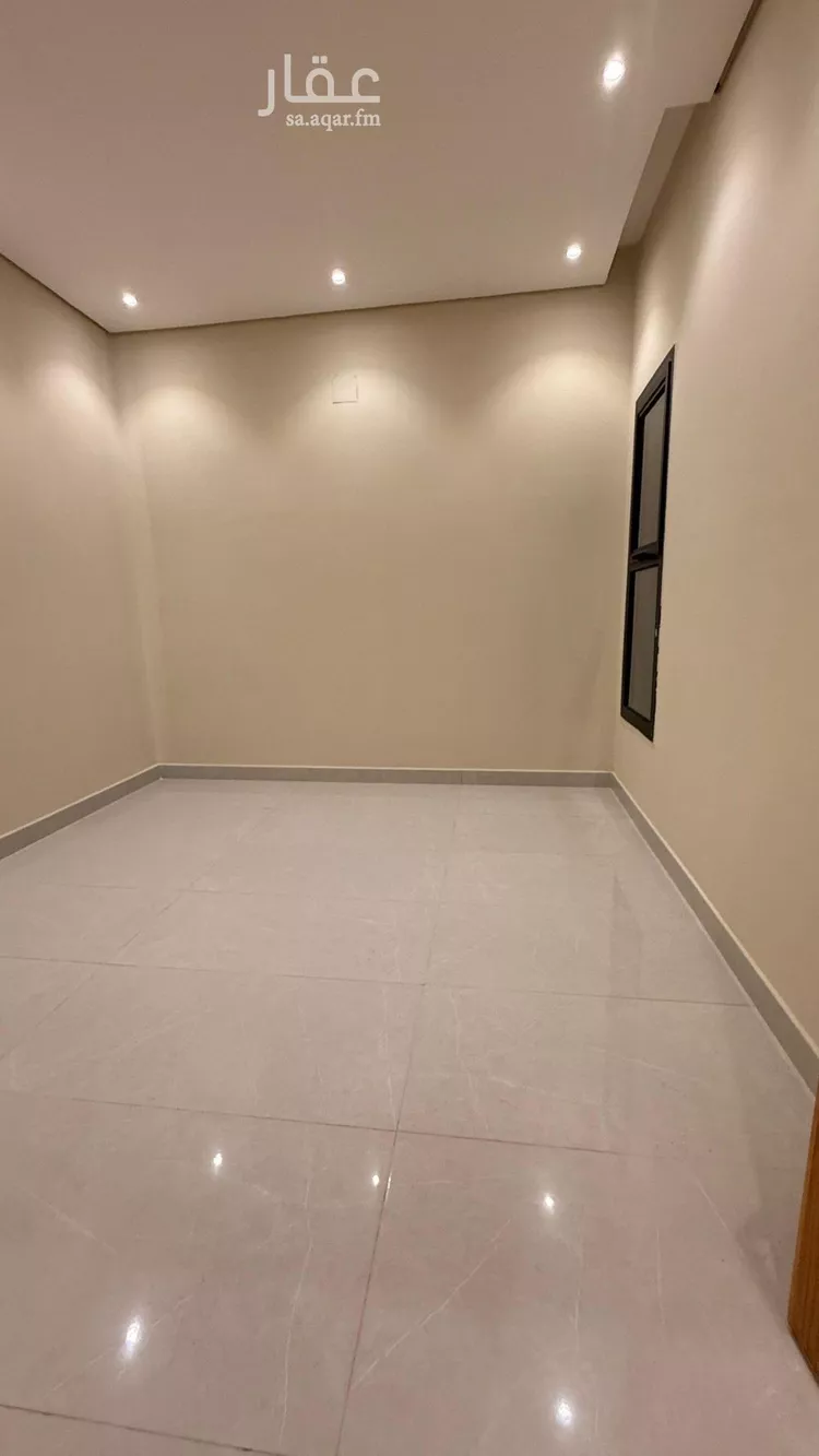 دور للبيع في شارع عبيدالله الهذلي, حي عكاظ, مدينة الرياض, منطقة الرياض 13