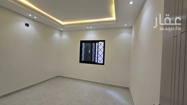 دور للبيع في شارع حصين بن حدير, حي بدر, مدينة الرياض, منطقة الرياض صورة 3