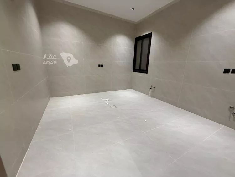 Floor for Sale in Riyadh Sultanah 5