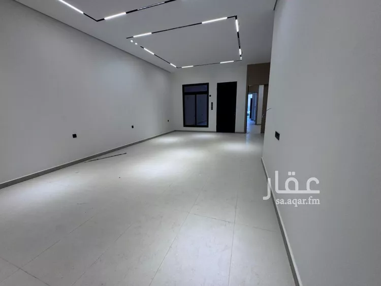 فيلا للبيع في شارع الميفا, حي ظهرة لبن, مدينة الرياض, منطقة الرياض صورة 2