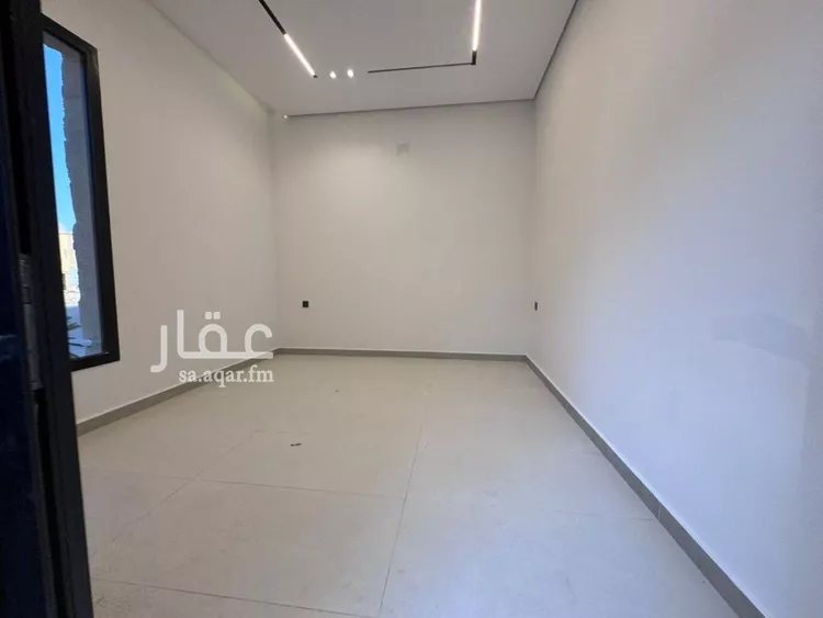 فيلا للبيع في شارع الميفا, حي ظهرة لبن, مدينة الرياض, منطقة الرياض صورة 5