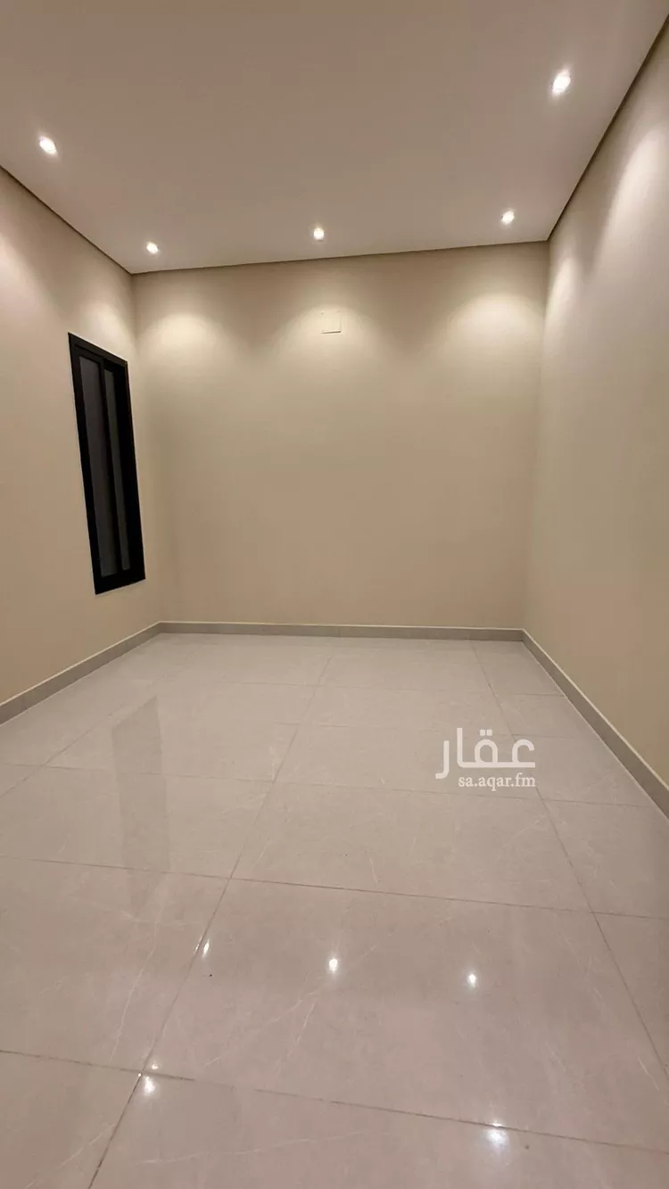 دور للبيع في شارع عبيدالله الهذلي, حي عكاظ, مدينة الرياض, منطقة الرياض صورة 3