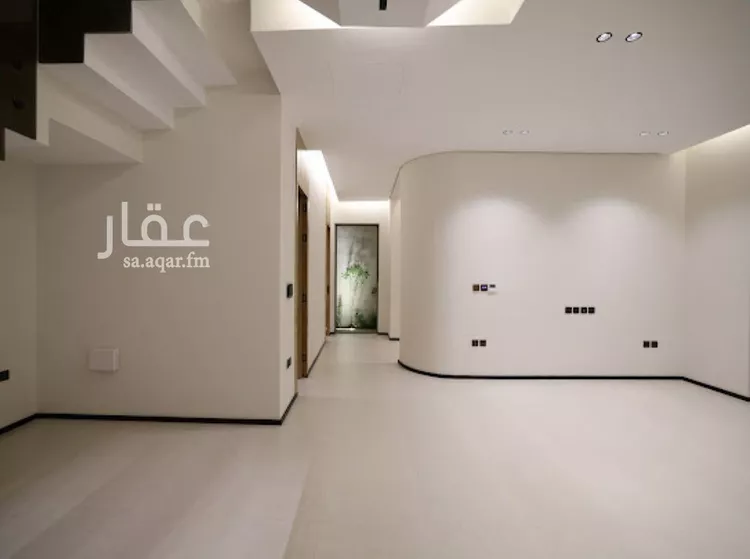 فيلا للبيع في شارع أبي رشيد بن غانم, حي العارض, مدينة الرياض, منطقة الرياض صورة 3