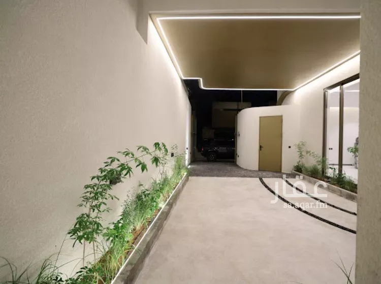 Villa for Sale in Riyadh Al Arid 9