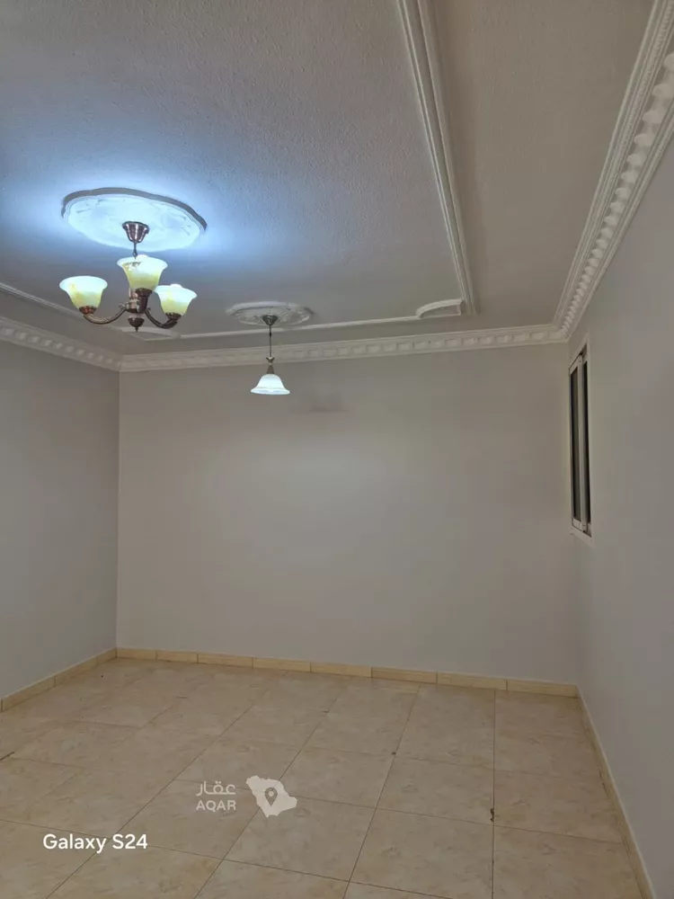 شقة للإيجار في شارع الرايس, حي إشبيلية, مدينة الرياض, منطقة الرياض 9