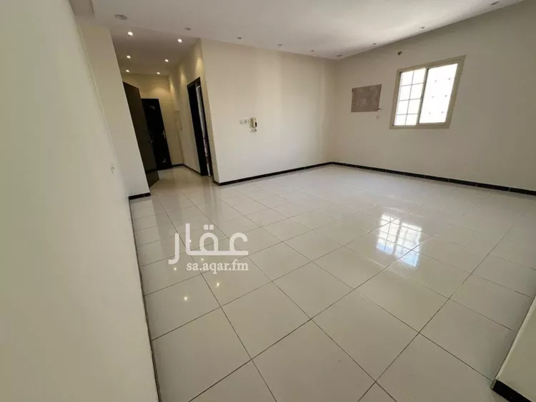 شقة للبيع في شارع محمد بن عبدالواحد الطبري, حي الرمال, مدينة الرياض, منطقة الرياض