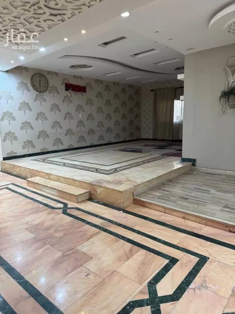 عمارة للبيع في شارع عبدالله بن الخو ارزمى, حي بئر عثمان, مدينة المدينة المنورة, منطقة المدينة المنورة صورة 4