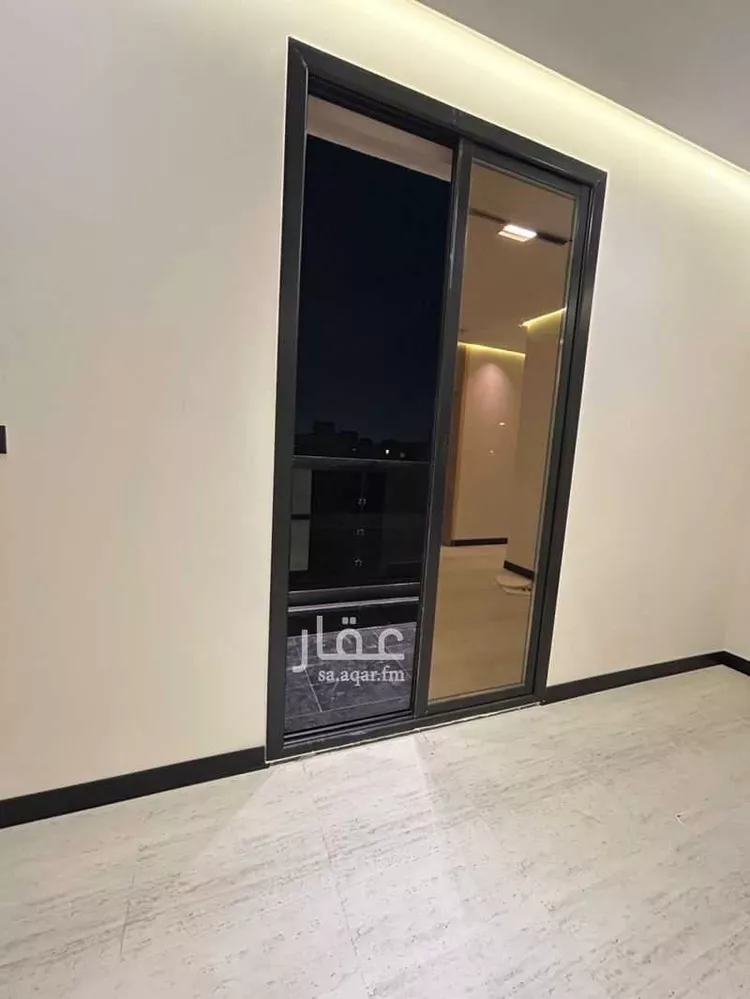 شقة للبيع في شارع رقم 268 ، حي ظهرة لبن ، الرياض ، منطقة الرياض صورة 3