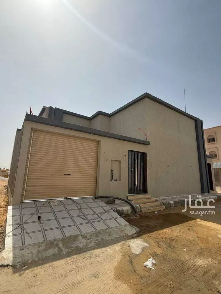 فيلا للإيجار في شارع النخبة ، حي الخماسين ، وادي الدواسر ، وادي الدواسر
