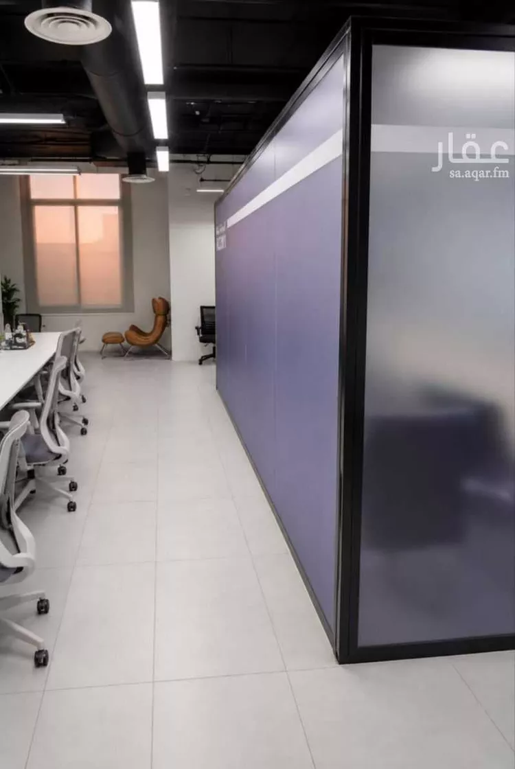 مكتب تجاري للإيجار في طريق الأمير سعود بن محمد بن مقرن ، حي الربيع ، الرياض ، منطقة الرياض صورة 3