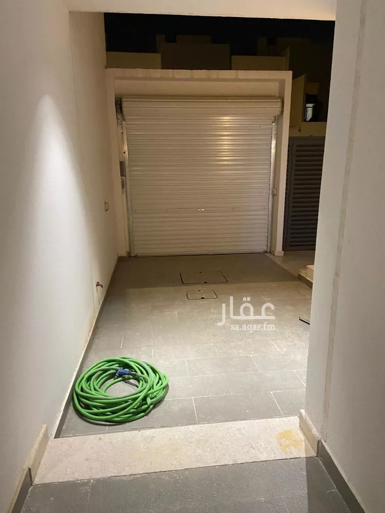 فيلا للإيجار في شارع شمس الدين البخاري, حي مطار الملك خالد الدولي, مدينة الرياض, منطقة الرياض صورة 5