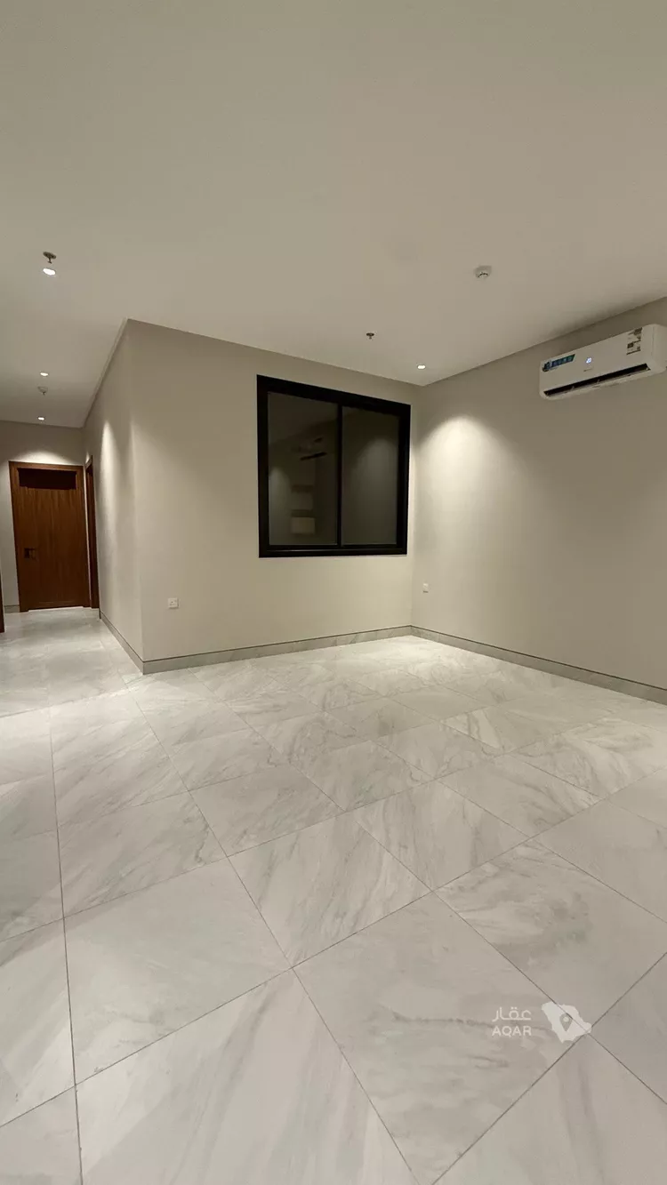 شقة للإيجار في شارع طارق بن شهاب, حي العارض, مدينة الرياض, منطقة الرياض 12
