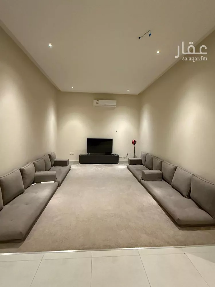 فيلا للإيجار في شارع رقم 322, حي النرجس, مدينة الرياض, منطقة الرياض صورة 3