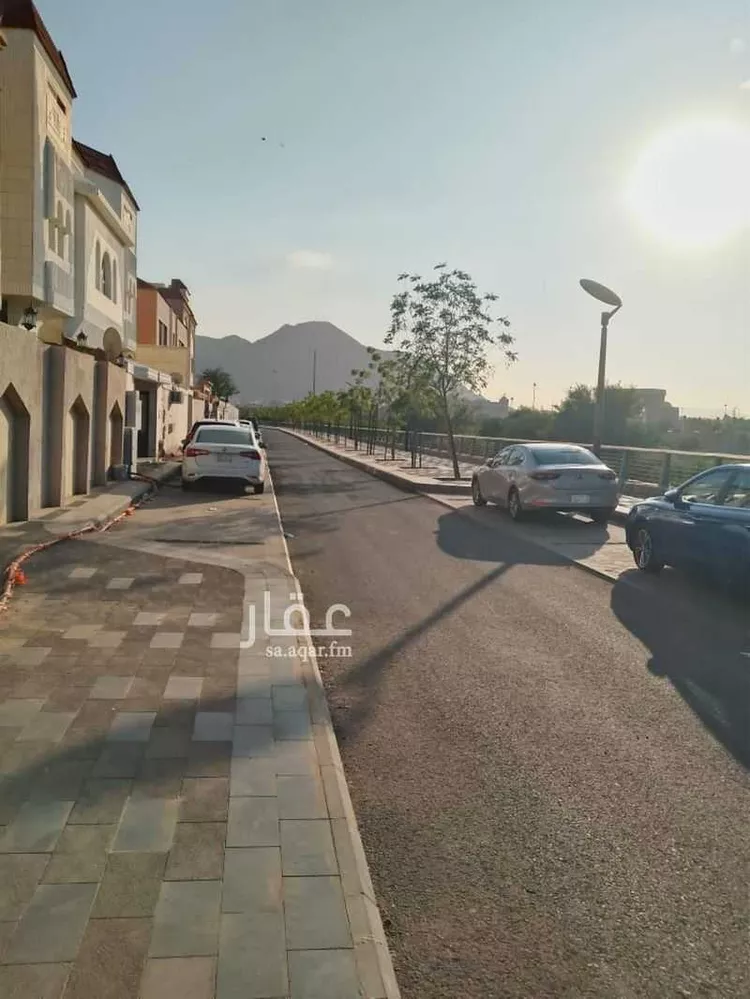 فيلا للبيع في شارع كورنيش وادي العقيق, حي القبلتين, مدينة المدينة المنورة, منطقة المدينة المنورة 19