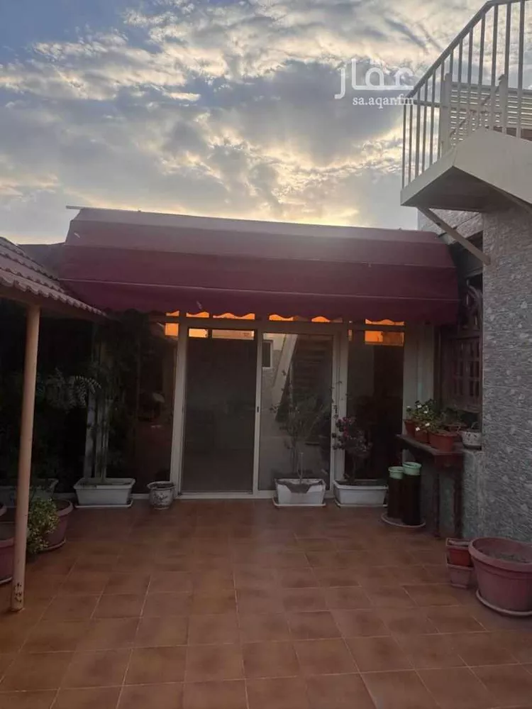 فيلا للبيع في شارع ام المنذر الانصارية, حي الروابي, مدينة المدينة المنورة, منطقة المدينة المنورة صورة 5