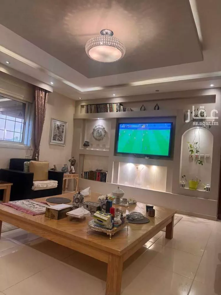 فيلا للبيع في شارع ام المنذر الانصارية, حي الروابي, مدينة المدينة المنورة, منطقة المدينة المنورة صورة 4