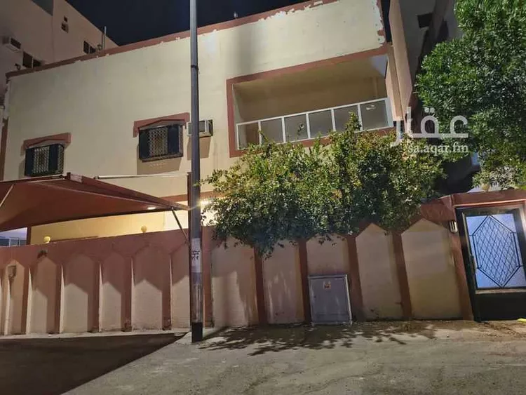 Building for Sale in Medina Qurban ุตูุฑุฉ 2