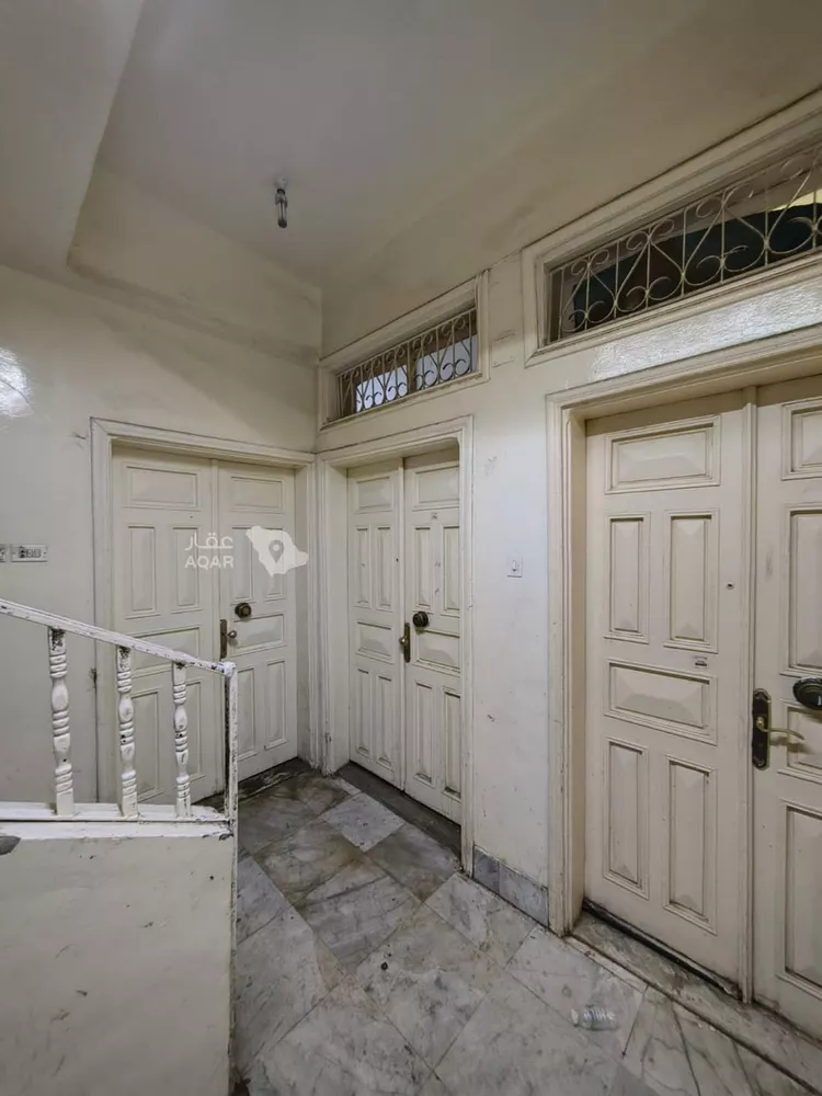 عمارة للبيع في شارع عمر ابن سلمة, حي التلعة, مدينة المدينة المنورة, منطقة المدينة المنورة 8