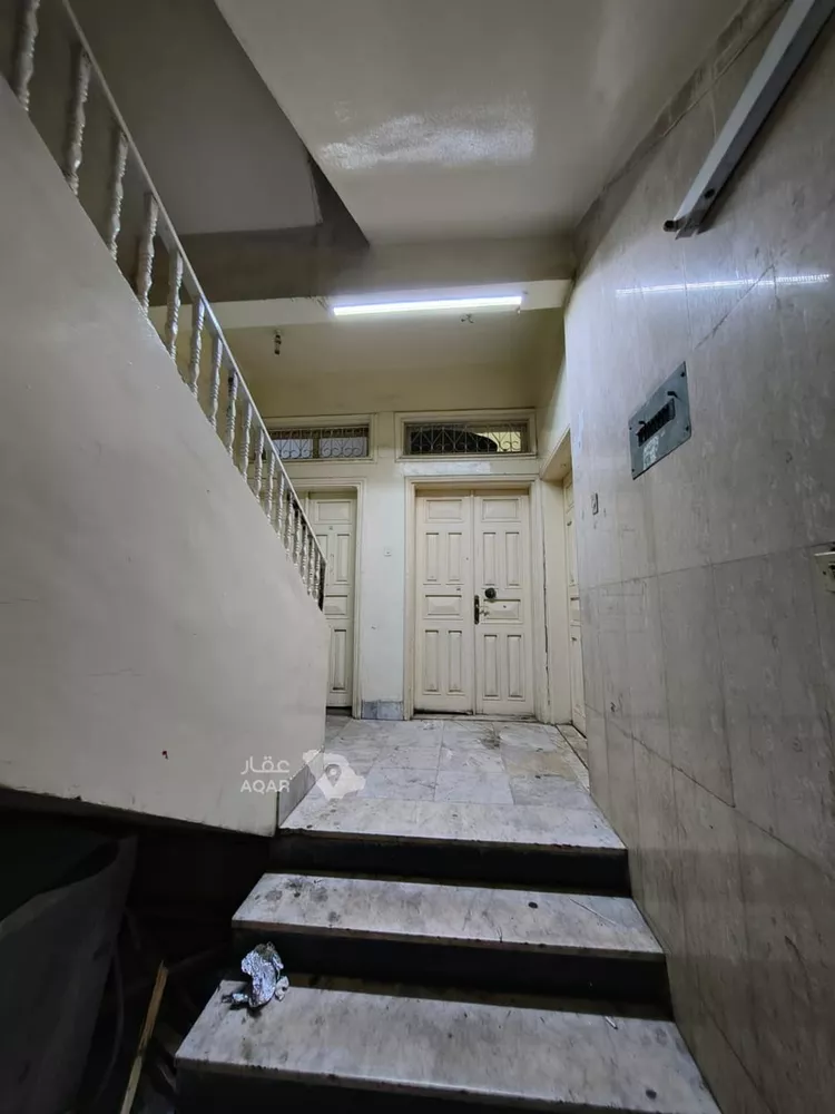 عمارة للبيع في شارع عمر ابن سلمة, حي التلعة, مدينة المدينة المنورة, منطقة المدينة المنورة 9