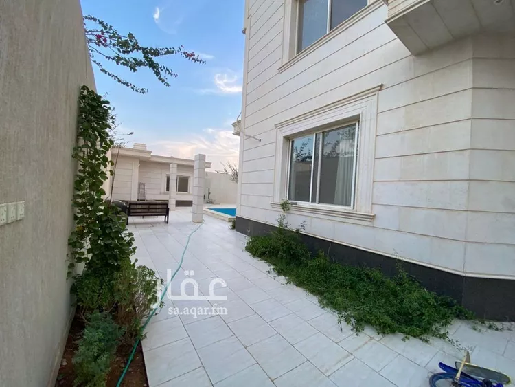 فيلا للبيع في شارع إبراهيم بن جابر, حي المعيزيلة, مدينة الرياض, منطقة الرياض صورة 3