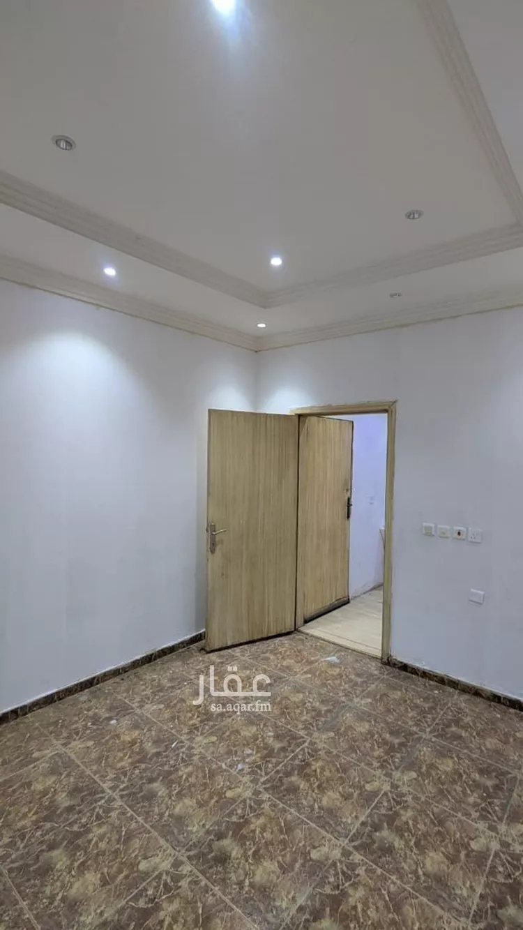 عمارة للإيجار في شارع أبي عبيدة عامر بن الجراح, حي السعادة, مدينة الرياض, منطقة الرياض صورة 5