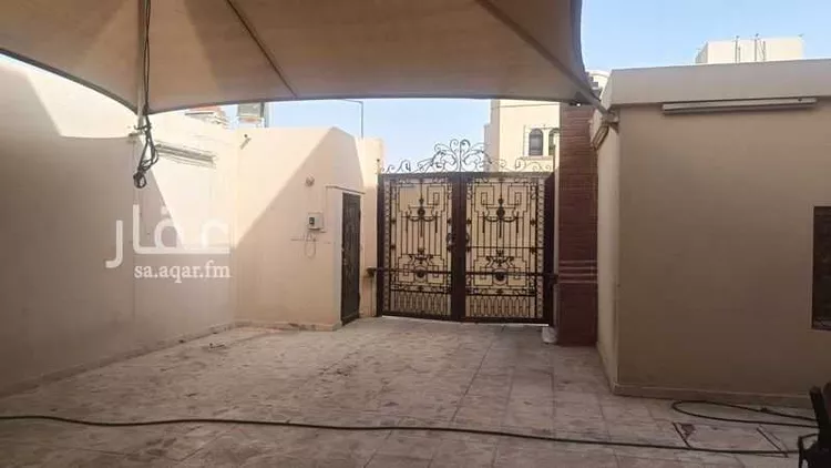 فيلا للبيع في شارع أبي الفضل النفيسي, حي العريجاء الغربي, مدينة الرياض, منطقة الرياض صورة 2