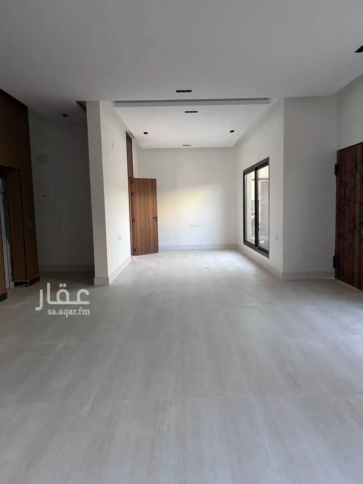 فيلا للبيع في شارع محمد بن حمد الشبيلي, حي العوالي, مدينة الرياض, منطقة الرياض صورة 3