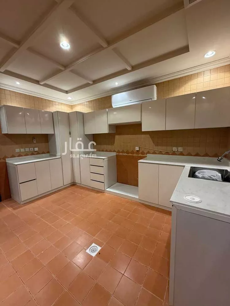 Floor for Rent in Riyadh Al Yasmin