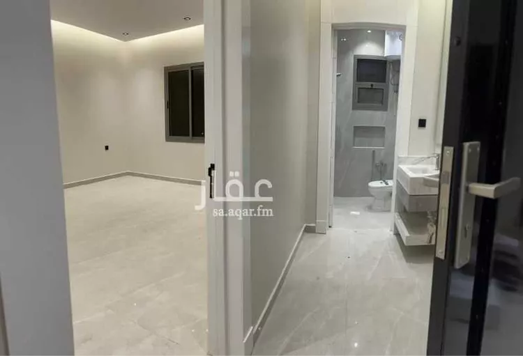 فيلا للإيجار في شارع ابن عائد الكاتب, حي الرمال, مدينة الرياض, منطقة الرياض صورة 3