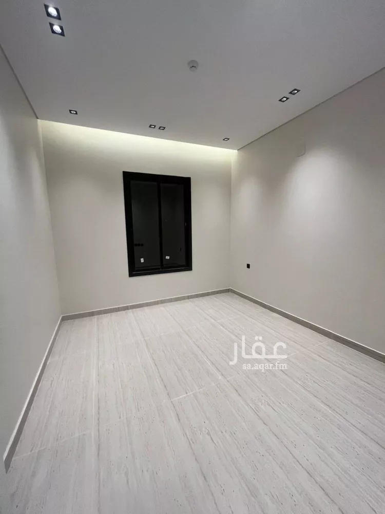 شقة للبيع في شارع عبدالله بن دخيل, حي عكاظ, مدينة الرياض, منطقة الرياض 11
