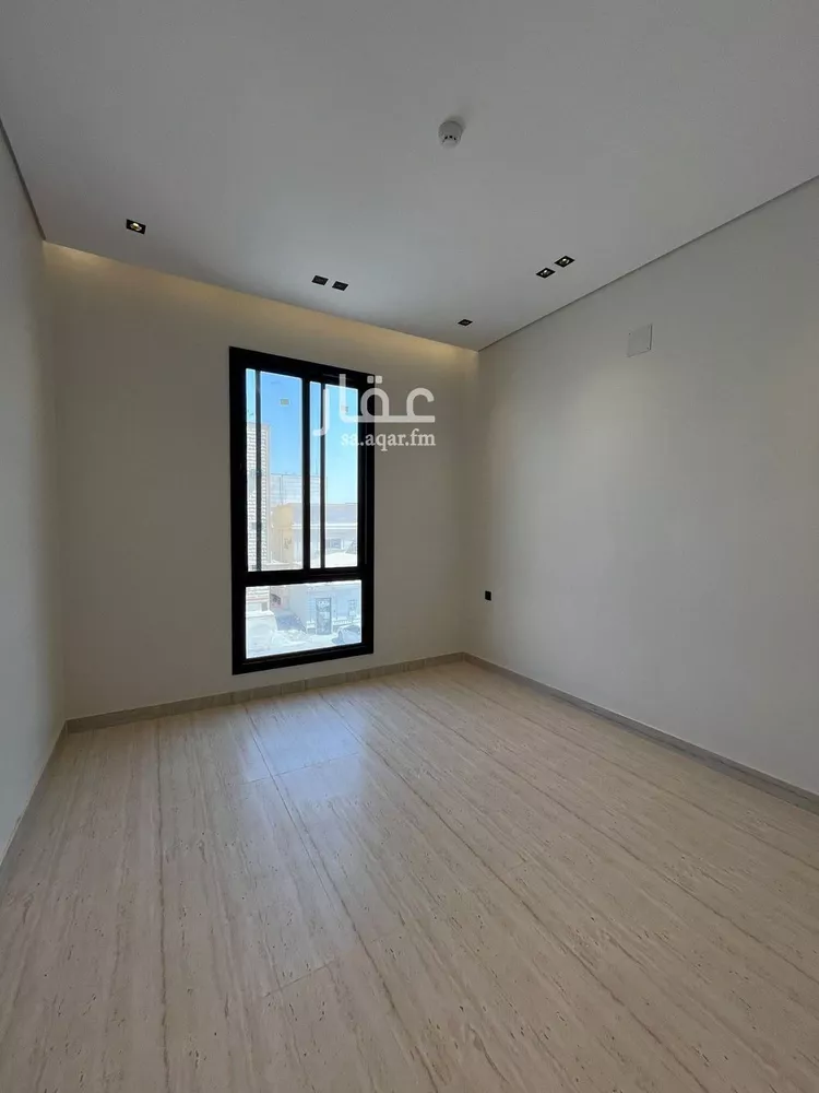 شقة للبيع في شارع القدوة, حي عكاظ, مدينة الرياض, منطقة الرياض 9