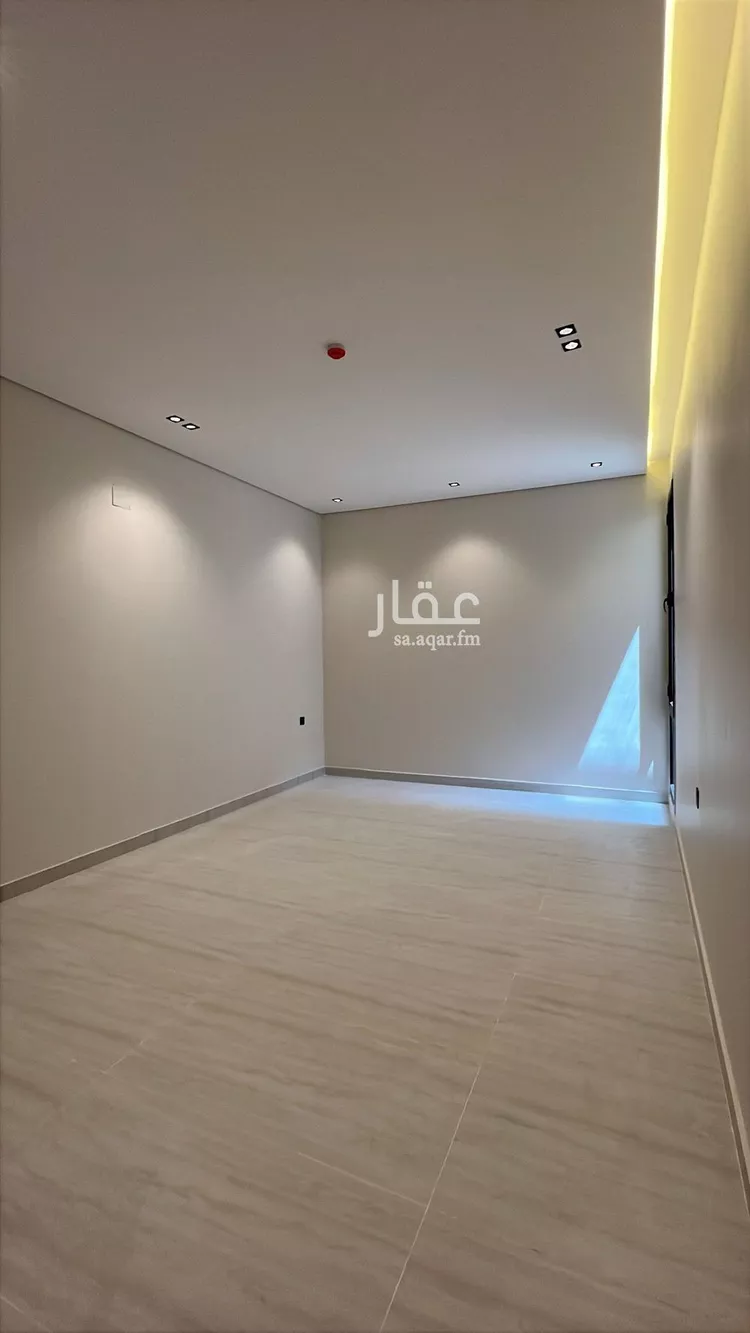 شقة للبيع في شارع أبي الفضائل الحنفي, حي الشفاء, مدينة الرياض, منطقة الرياض صورة 3