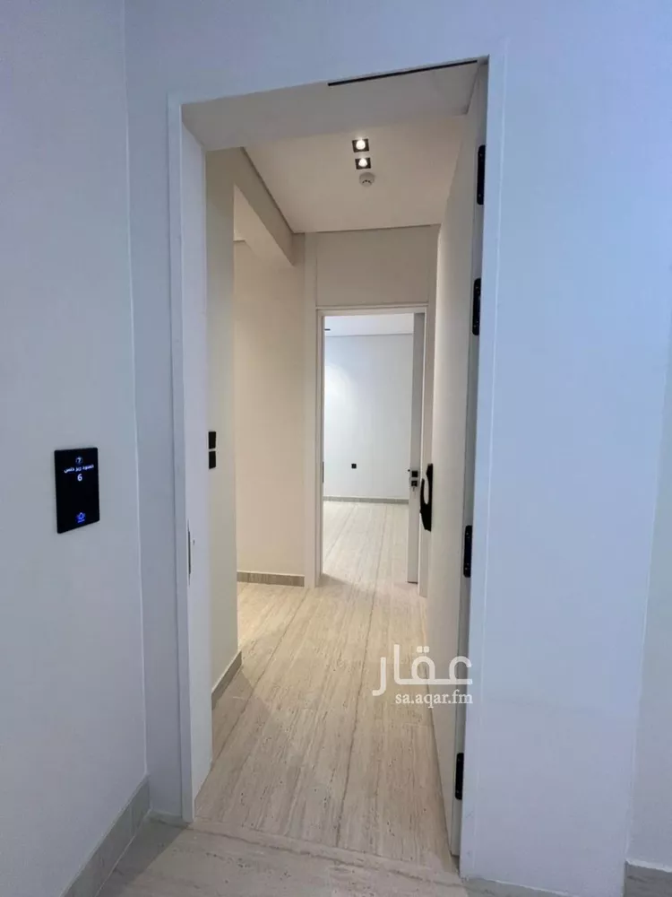 شقة للبيع في شارع عبدالله بن دخيل, حي عكاظ, مدينة الرياض, منطقة الرياض