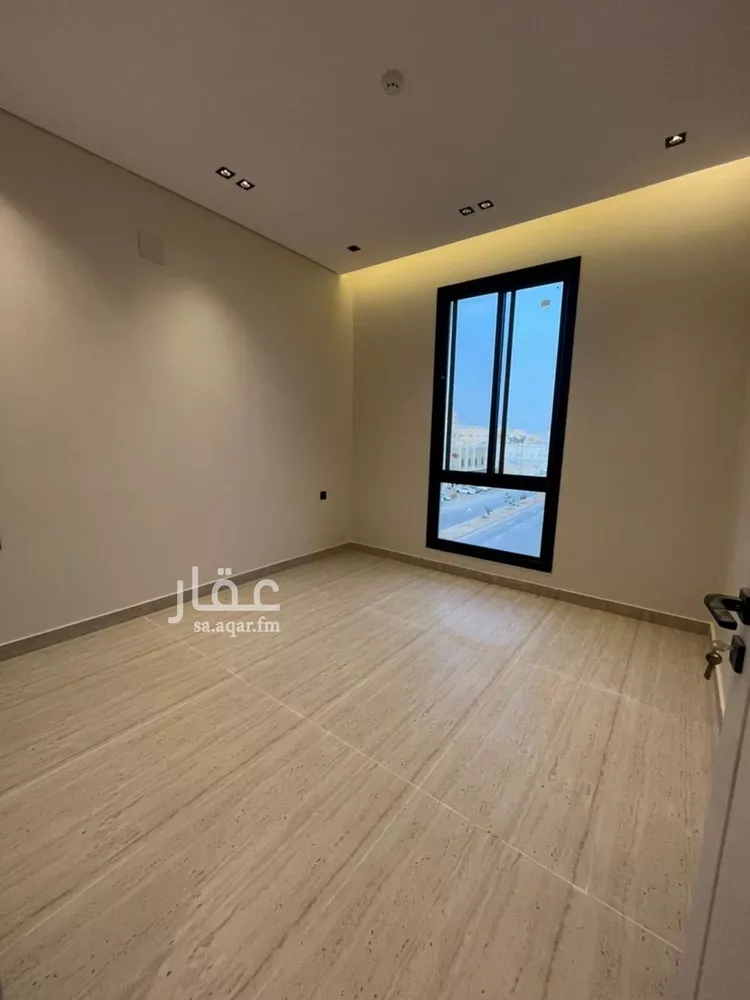شقة للبيع في شارع عبدالله بن دخيل, حي عكاظ, مدينة الرياض, منطقة الرياض 7