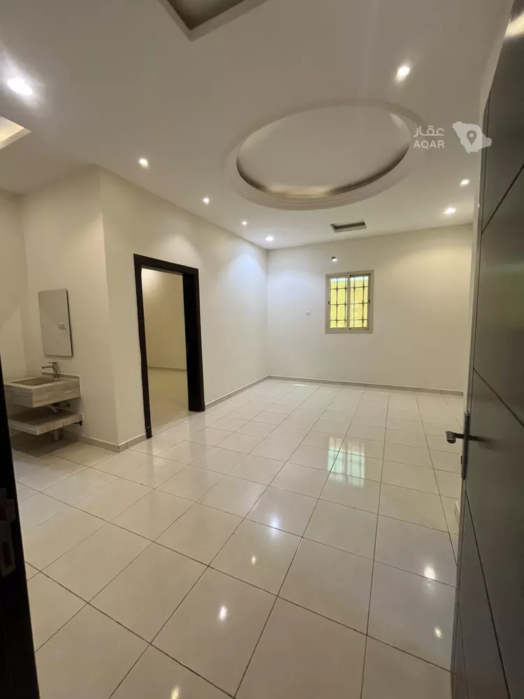 Building for Rent in Riyadh Al Yarmouk