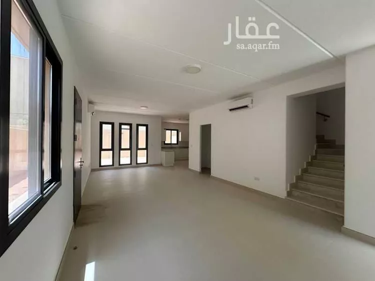 فيلا للإيجار في شارع رقم 1018, حي سدرة, مدينة الرياض, منطقة الرياض صورة 2